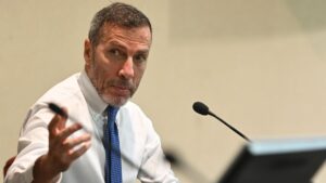 Tim in rally, pioggia di promozioni degli analisti sul titolo: il tesoro di Piazza Affari a forte sconto