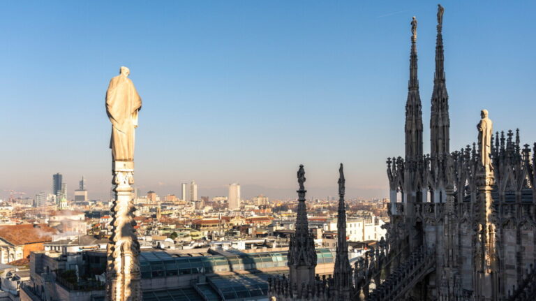 Perché farsi la guerra se si può fare business. La collaborazione fra mafie a Milano