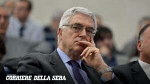 Sergio Erede, morto a 86 anni il decano degli avvocati d’affari di Milano: dalla scalata di Olivetti su Telecom alle privatizzazioni di Enel, Alitalia e Autostrade